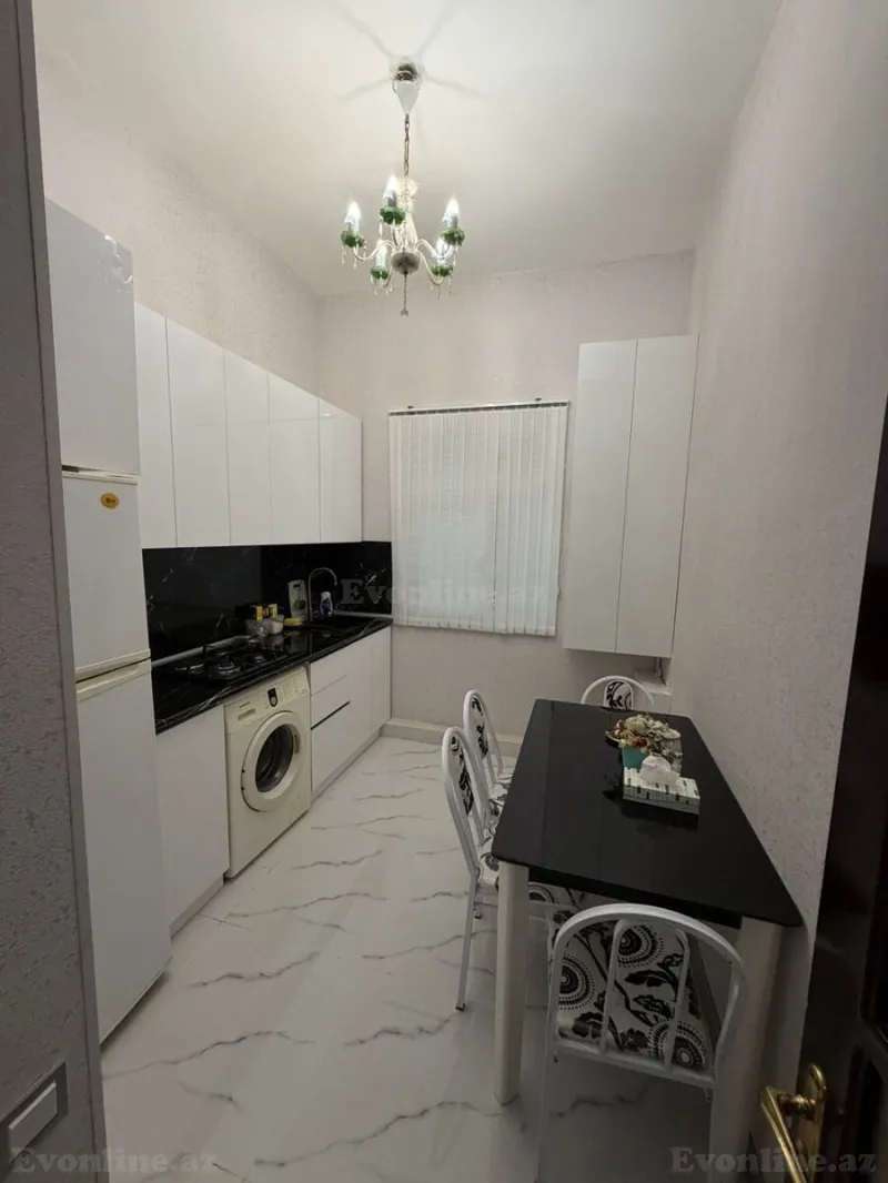 Kirayə verilir 3 otaqlı Mənzil Köhnə tikili 85 m² Sahil m. - şəkil 8