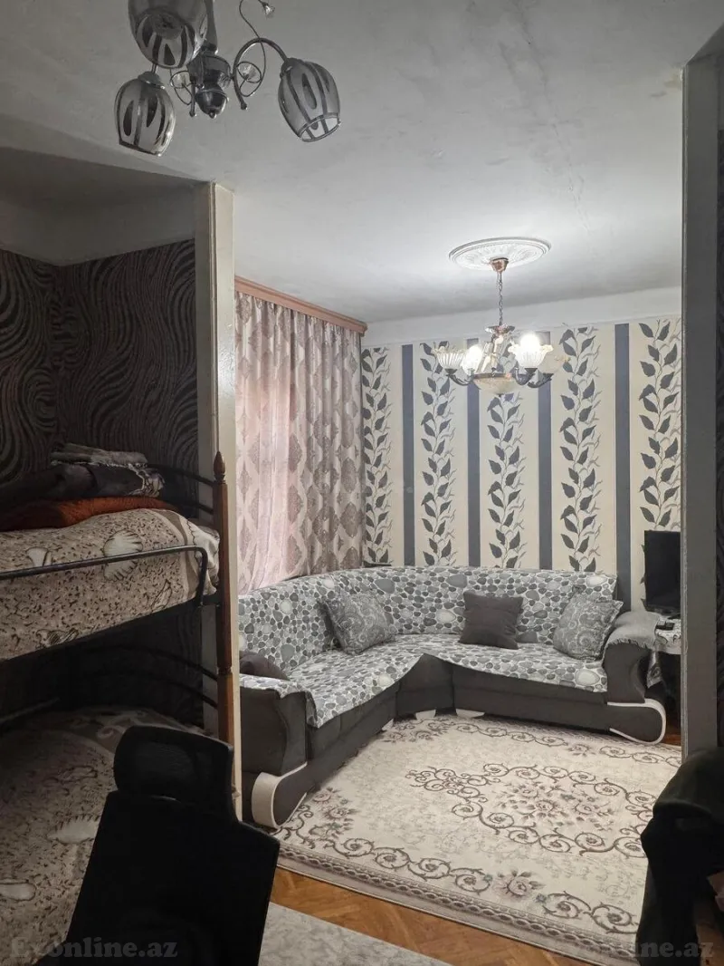 Satılır 1 otaqlı Mənzil Köhnə tikili 32 m² Badamdar