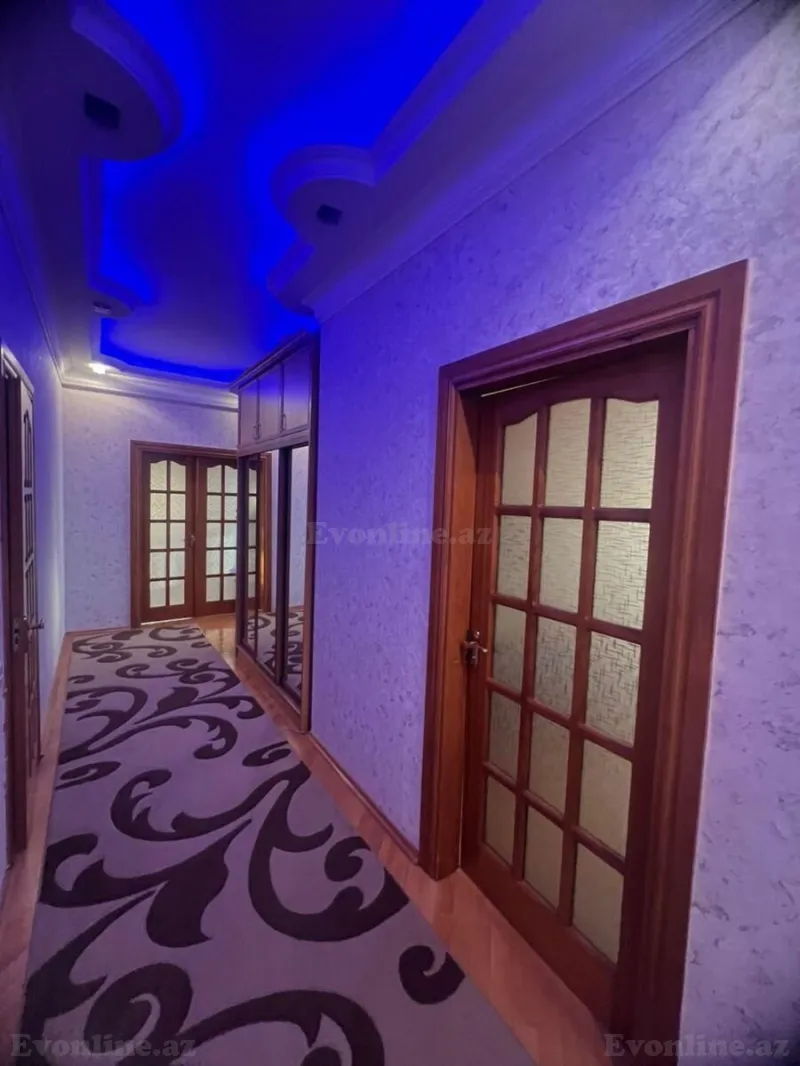 Kirayə verilir 3 otaqlı Mənzil Yeni tikili 135 m² Gənclik m. - şəkil 4
