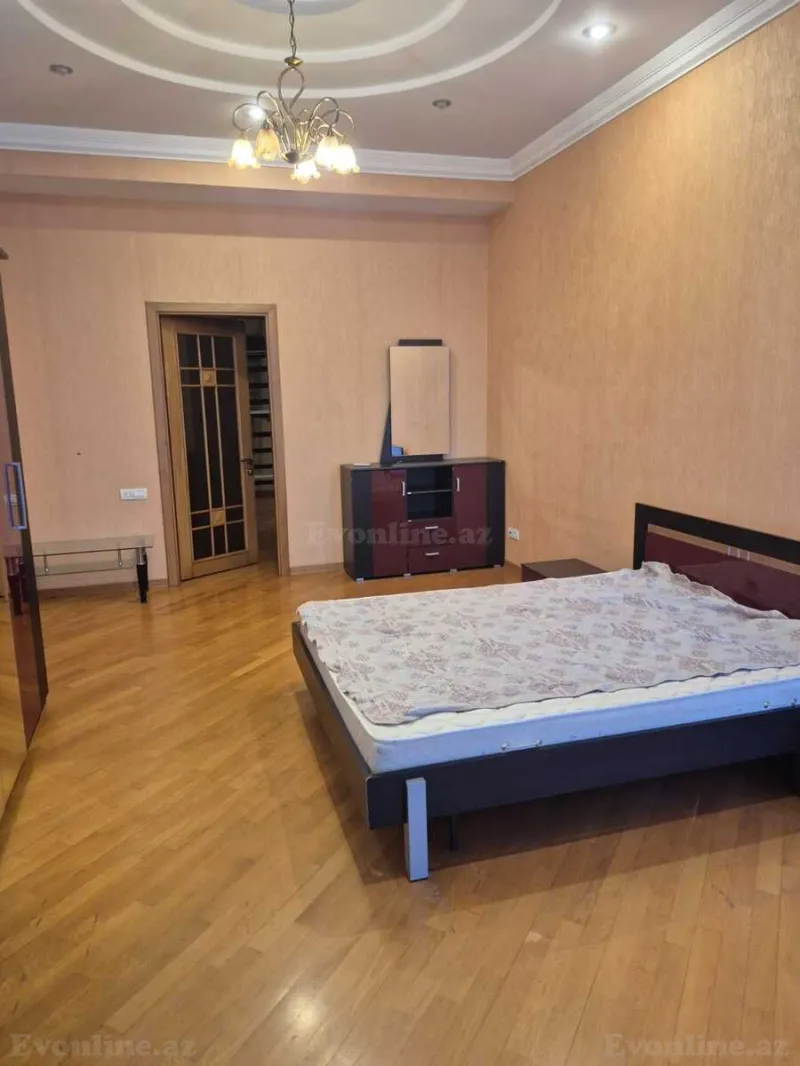 Kirayə verilir 3 otaqlı Mənzil Yeni tikili 171 m² 28 May m. - şəkil 7