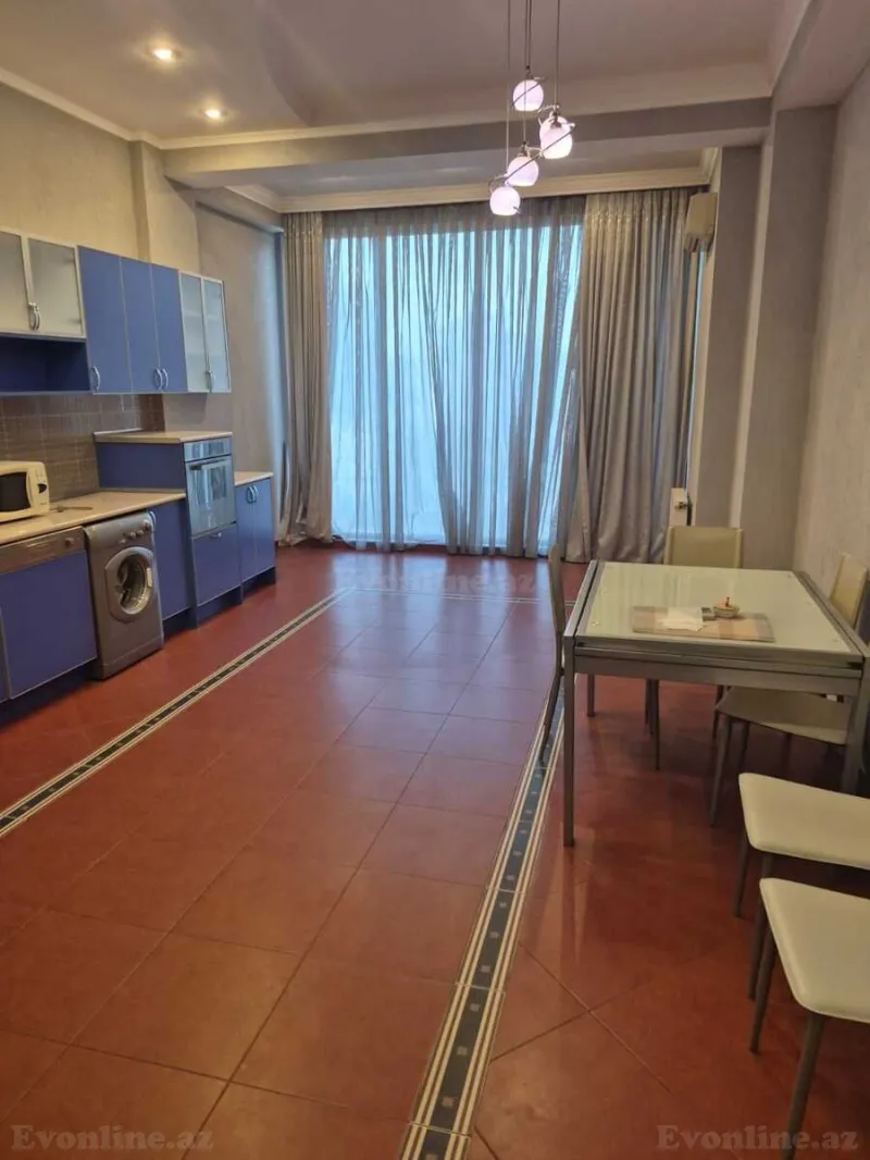 Kirayə verilir 3 otaqlı Mənzil Yeni tikili 171 m² 28 May m. - şəkil 8