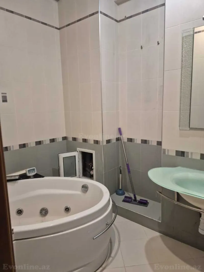 Kirayə verilir 3 otaqlı Mənzil Yeni tikili 171 m² 28 May m. - şəkil 11