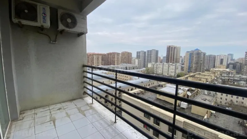 Kirayə verilir 3 otaqlı Mənzil Yeni tikili 171 m² 28 May m. - şəkil 15
