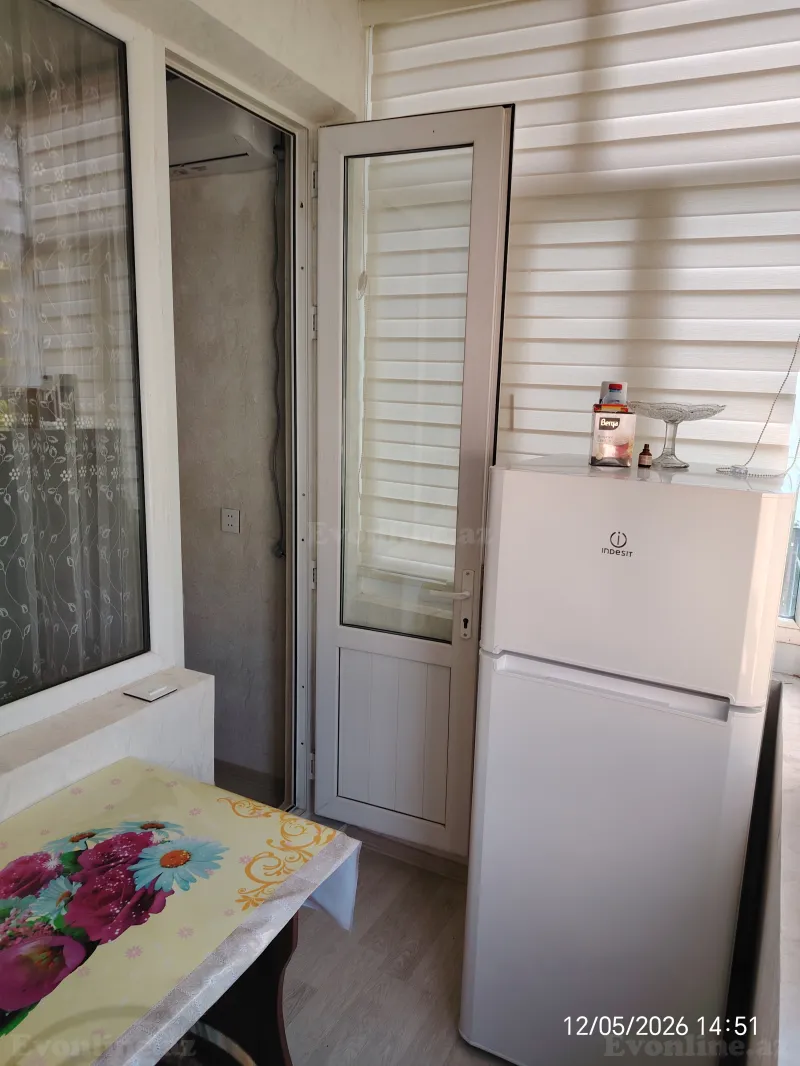 Satılır 2 otaqlı Mənzil Köhnə tikili 42 m² 3-cü mikrorayon - şəkil 4