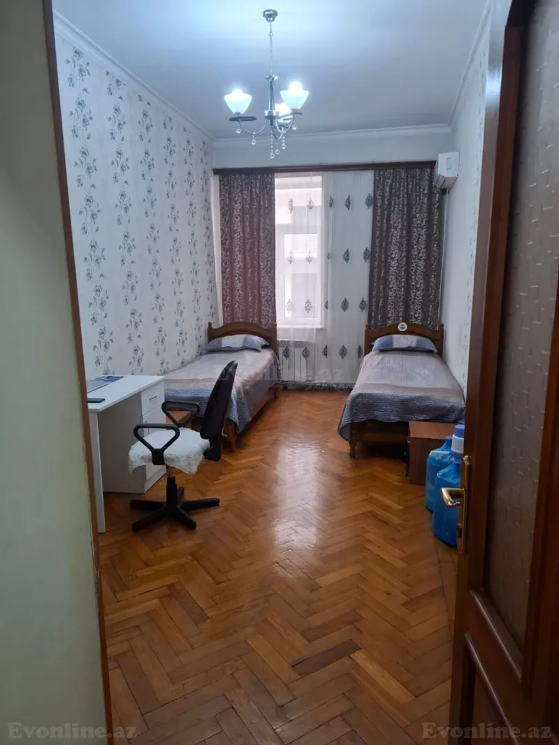 Satılır 3 otaqlı Mənzil Köhnə tikili 80 m² 28 May m. - şəkil 4