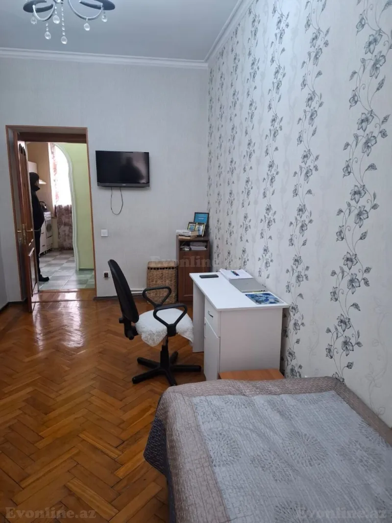 Satılır 3 otaqlı Mənzil Köhnə tikili 80 m² 28 May m. - şəkil 10