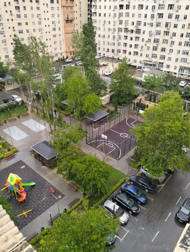 Satılır 2 otaqlı Mənzil Köhnə tikili 45 m² Bakıxanov - şəkil 6