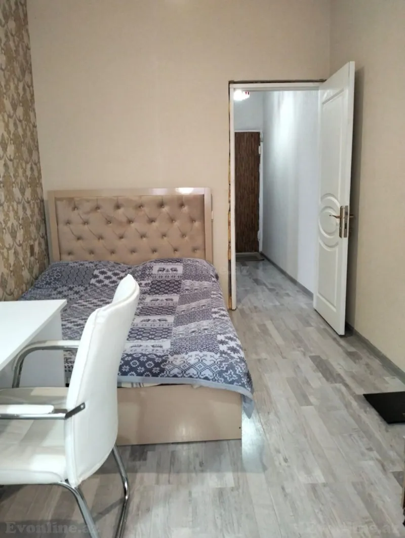 Satılır 2 otaqlı Mənzil Köhnə tikili 45 m² Bakıxanov - şəkil 10
