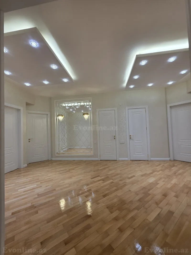 Satılır 3 otaqlı Mənzil Yeni tikili 153 m² Yasamal r. - şəkil 10