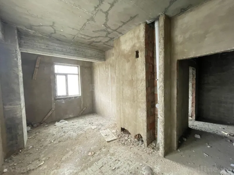 Satılır 3 otaqlı Mənzil Yeni tikili 130 m² 5-ci mikrorayon - şəkil 2