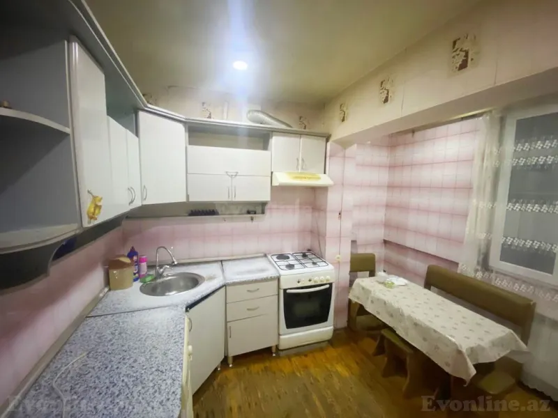 Satılır 2 otaqlı Mənzil Köhnə tikili 60 m² 4-cü mikrorayon - şəkil 11