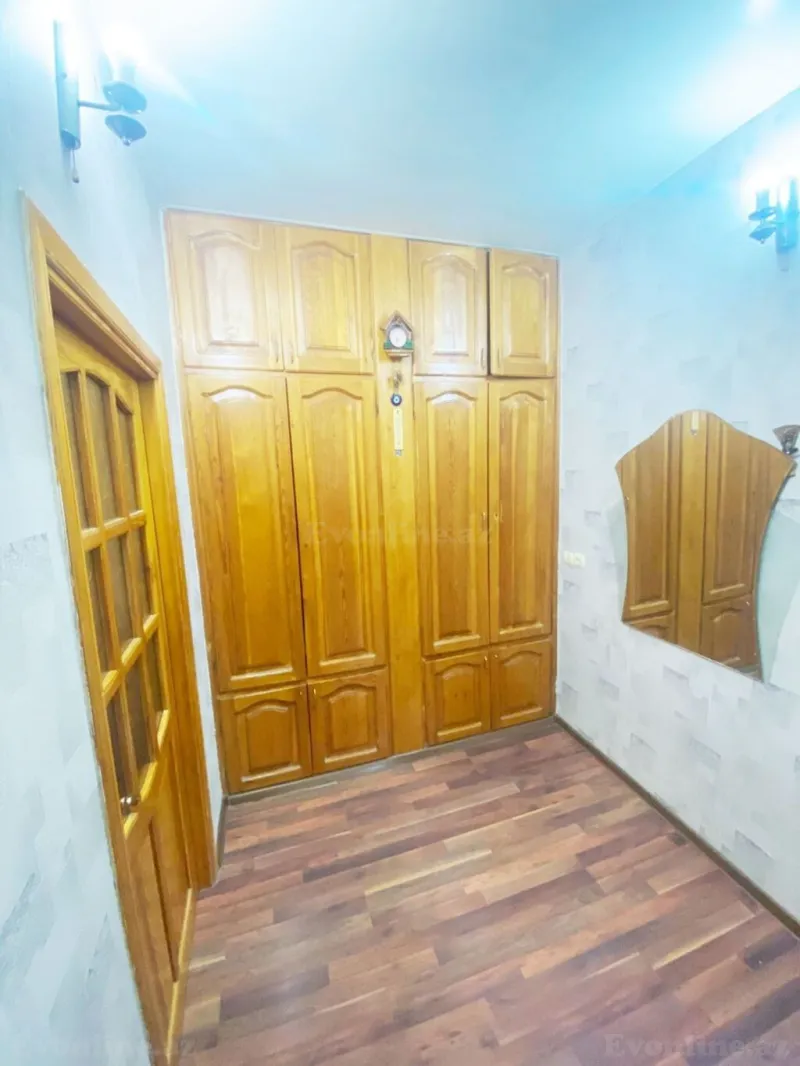 Satılır 2 otaqlı Mənzil Köhnə tikili 60 m² 4-cü mikrorayon - şəkil 13