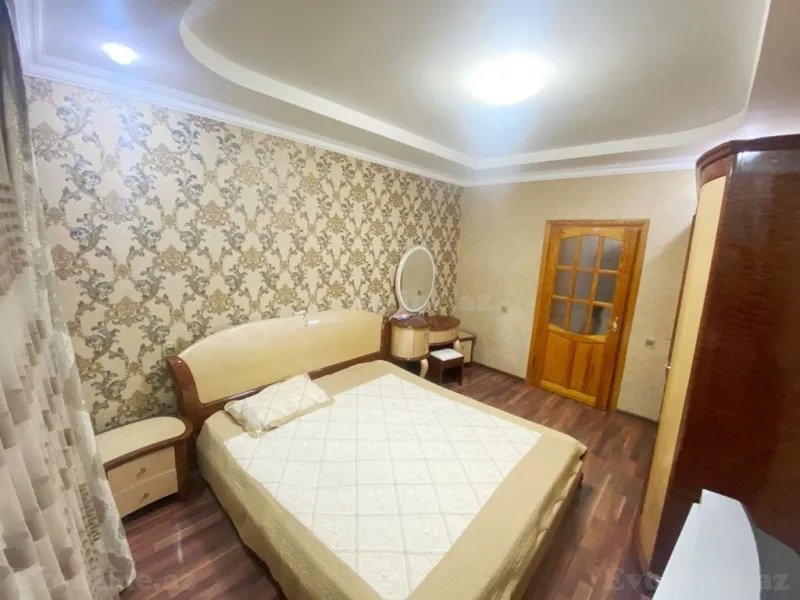 Satılır 2 otaqlı Mənzil Köhnə tikili 60 m² 4-cü mikrorayon - şəkil 14