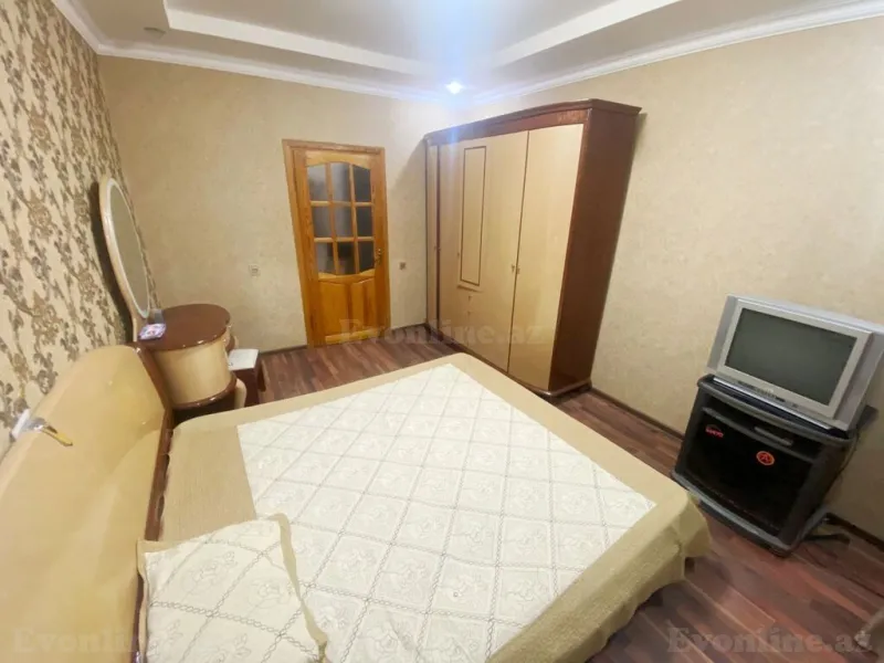 Satılır 2 otaqlı Mənzil Köhnə tikili 60 m² 4-cü mikrorayon - şəkil 15