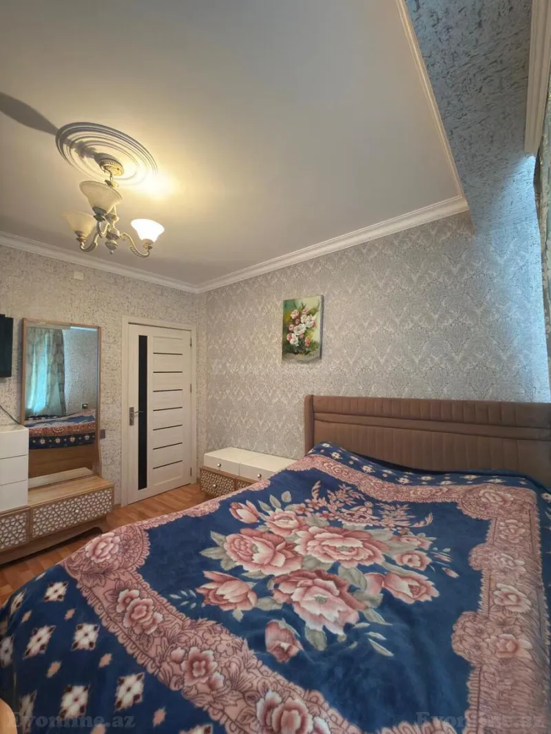 Satılır 2 otaqlı Mənzil Köhnə tikili 67 m² Xətai r. - şəkil 6