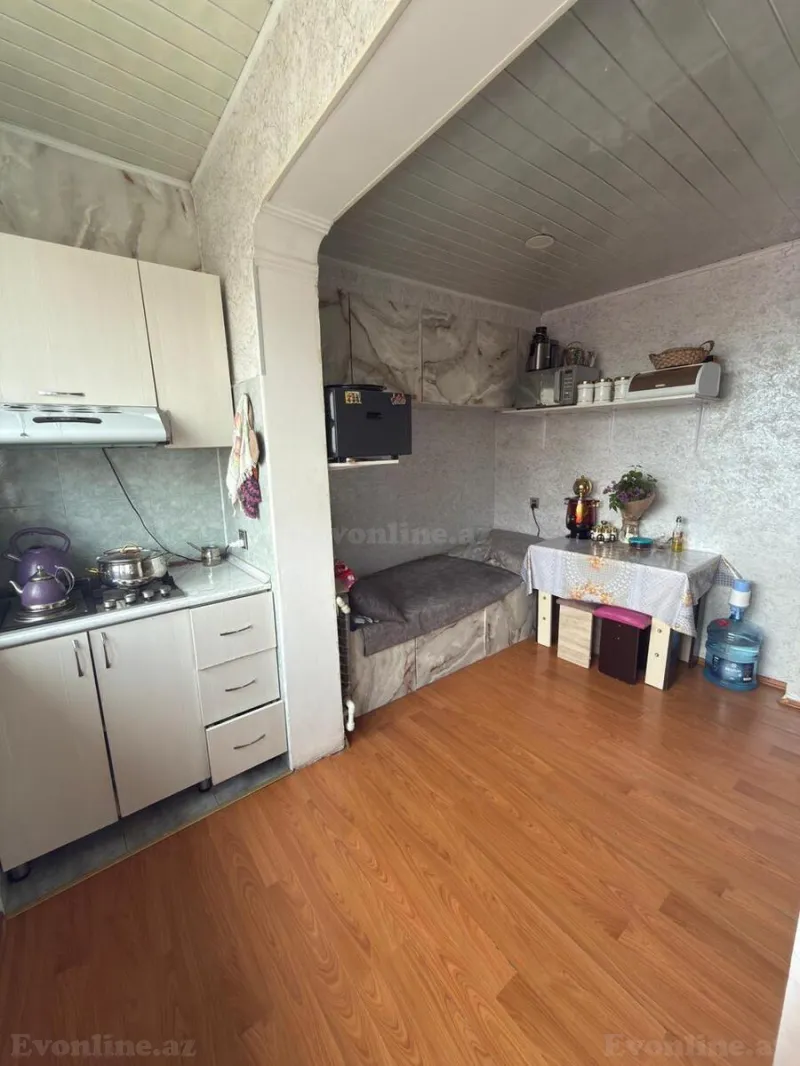 Satılır 2 otaqlı Mənzil Köhnə tikili 67 m² Xətai r. - şəkil 8