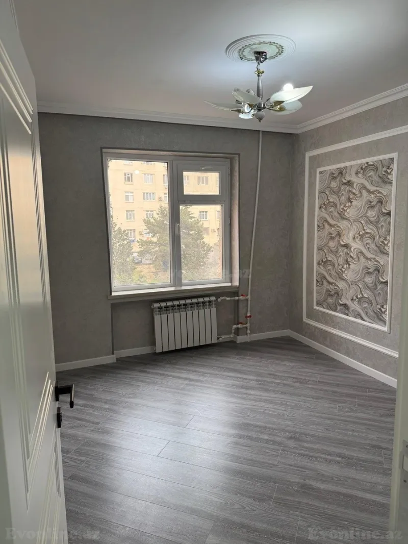 Satılır 2 otaqlı Mənzil Köhnə tikili 65 m² Suraxanı r. - şəkil 7