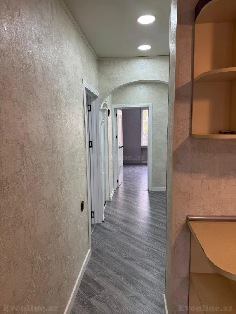 Satılır 2 otaqlı Mənzil Köhnə tikili 65 m² Suraxanı r. - şəkil 14
