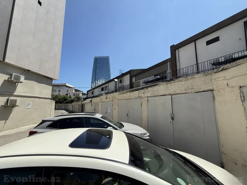 Satılır Qaraj 20 m² Xətai r. - şəkil 2