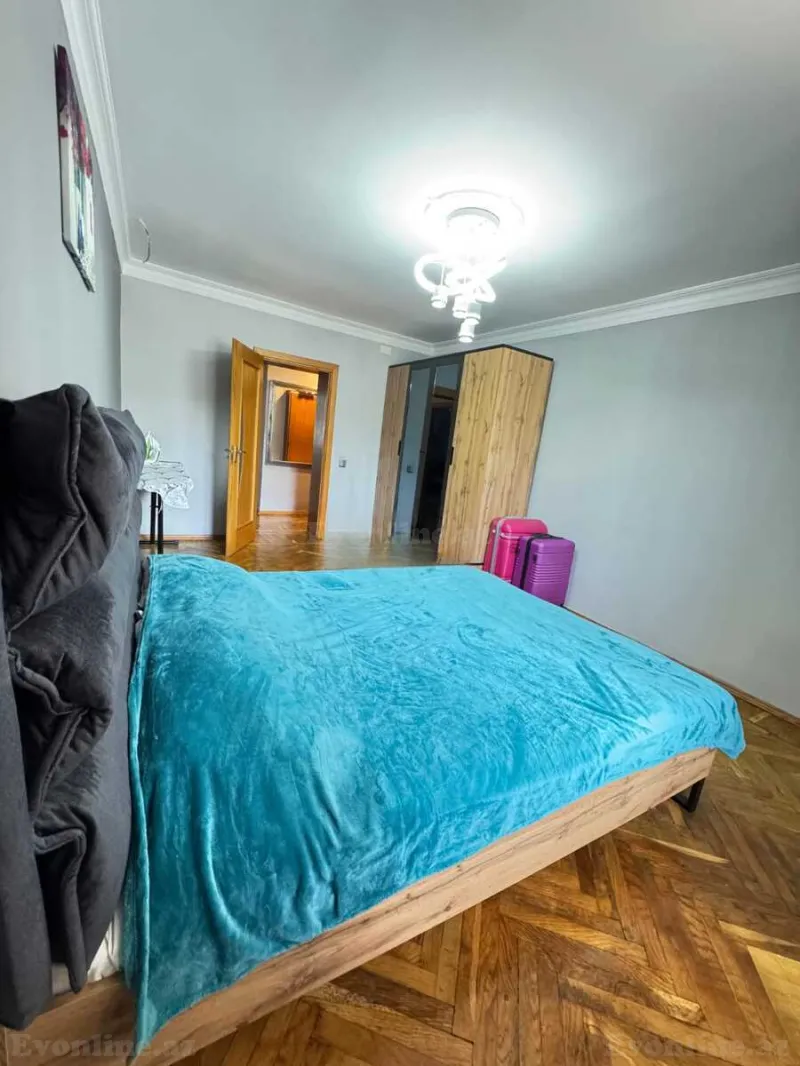 Satılır 3 otaqlı Mənzil Köhnə tikili 85 m² Avtovağzal m. - şəkil 7
