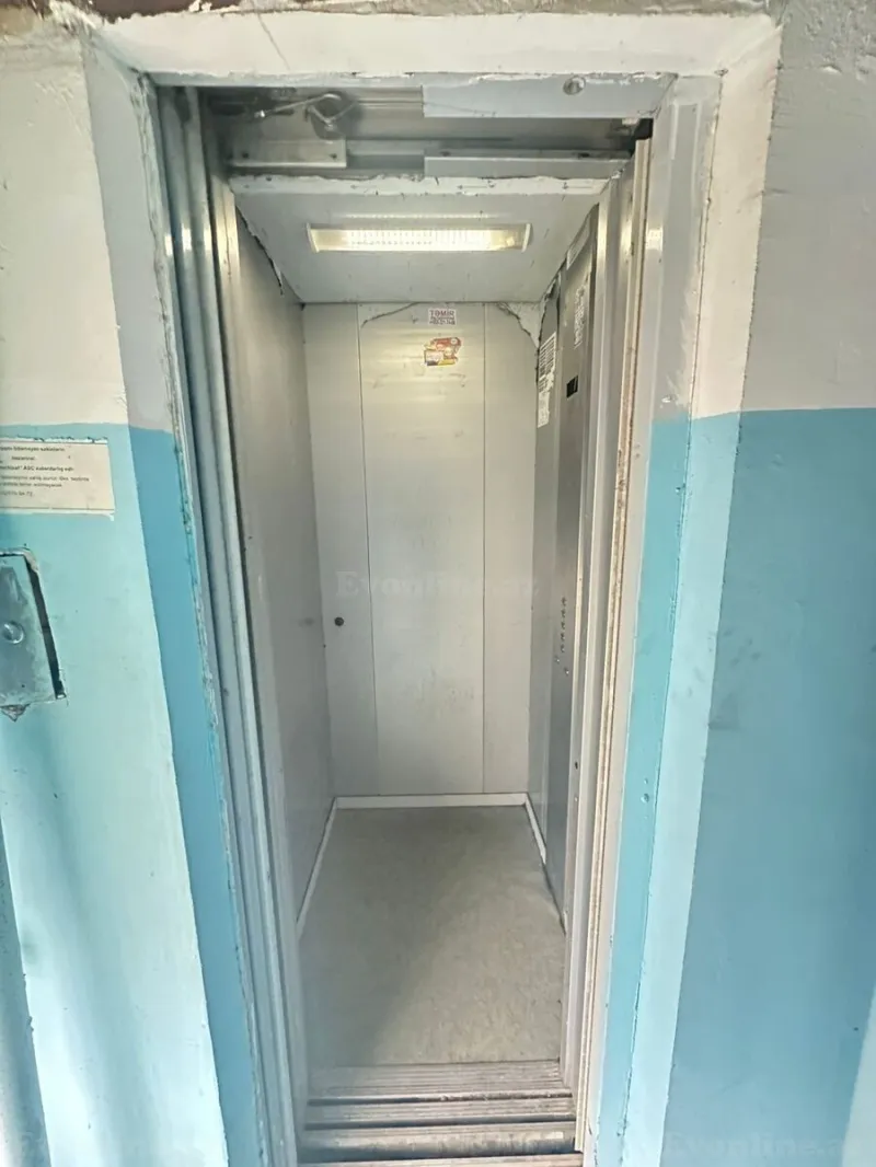 Satılır 3 otaqlı Mənzil Köhnə tikili 90 m² Əhmədli - şəkil 12
