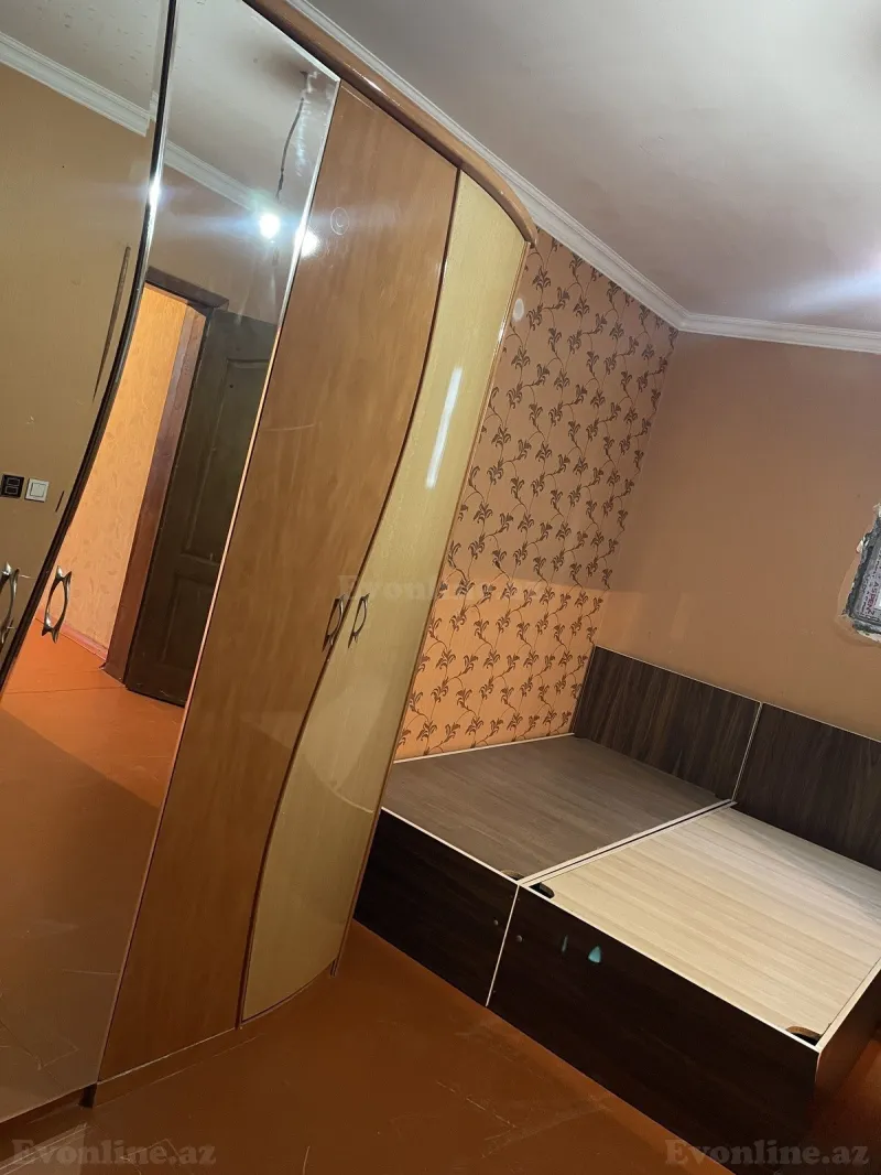 Kirayə verilir 2 otaqlı Mənzil Köhnə tikili 40 m² Yasamal r. - şəkil 3