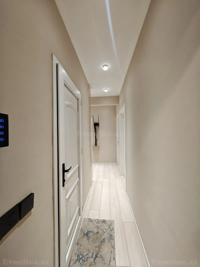 Satılır 4 otaqlı Mənzil Köhnə tikili 110 m² Bakıxanov - şəkil 4