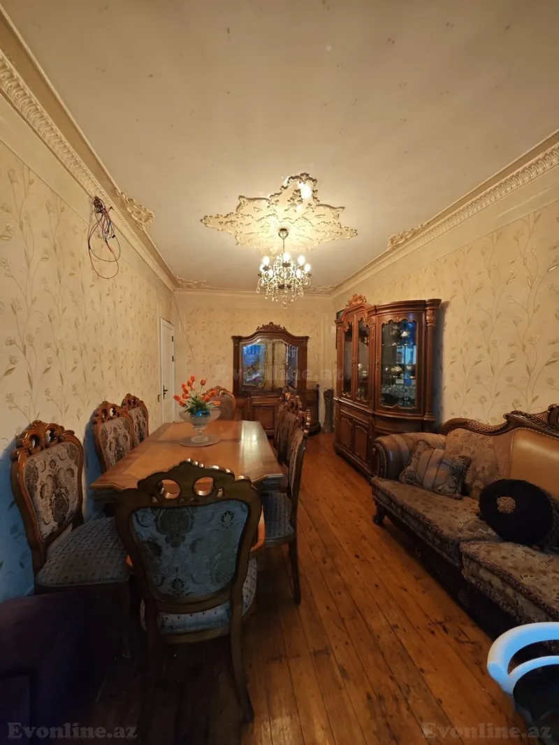 Satılır 4 otaqlı Mənzil Köhnə tikili 110 m² Bakıxanov - şəkil 6