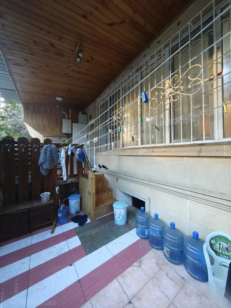 Satılır 4 otaqlı Mənzil Köhnə tikili 110 m² Bakıxanov - şəkil 10