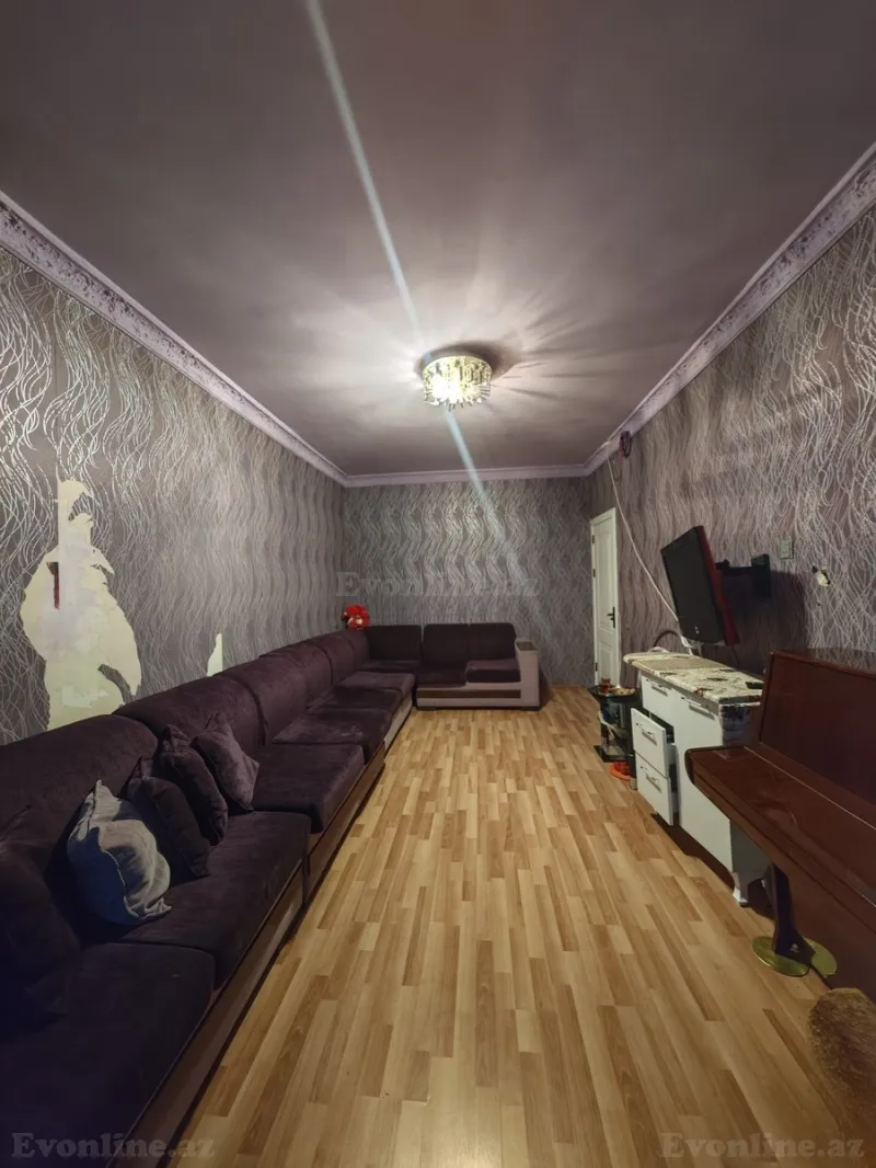 Satılır 4 otaqlı Mənzil Köhnə tikili 110 m² Bakıxanov - şəkil 15
