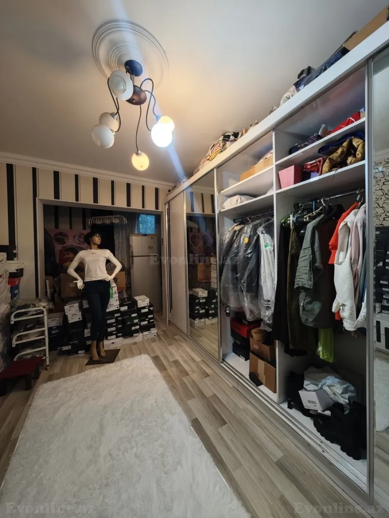 Satılır 4 otaqlı Mənzil Köhnə tikili 110 m² Bakıxanov - şəkil 20