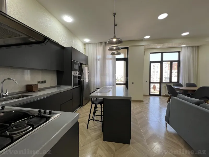 Kirayə verilir 3 otaqlı Mənzil Yeni tikili 130 m² Nəsimi r. - şəkil 4