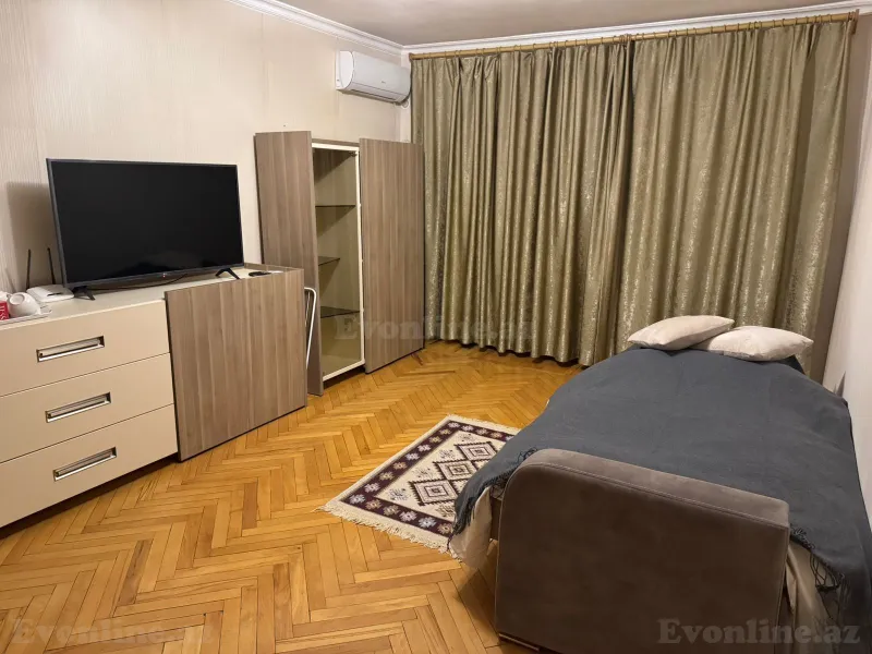 Kirayə verilir 1 otaqlı Mənzil Köhnə tikili 40 m² Yasamal r. - şəkil 2