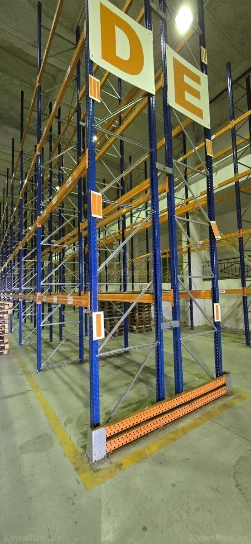 Kirayə verilir Obyekt 1000 m² Nizami r. - şəkil 3