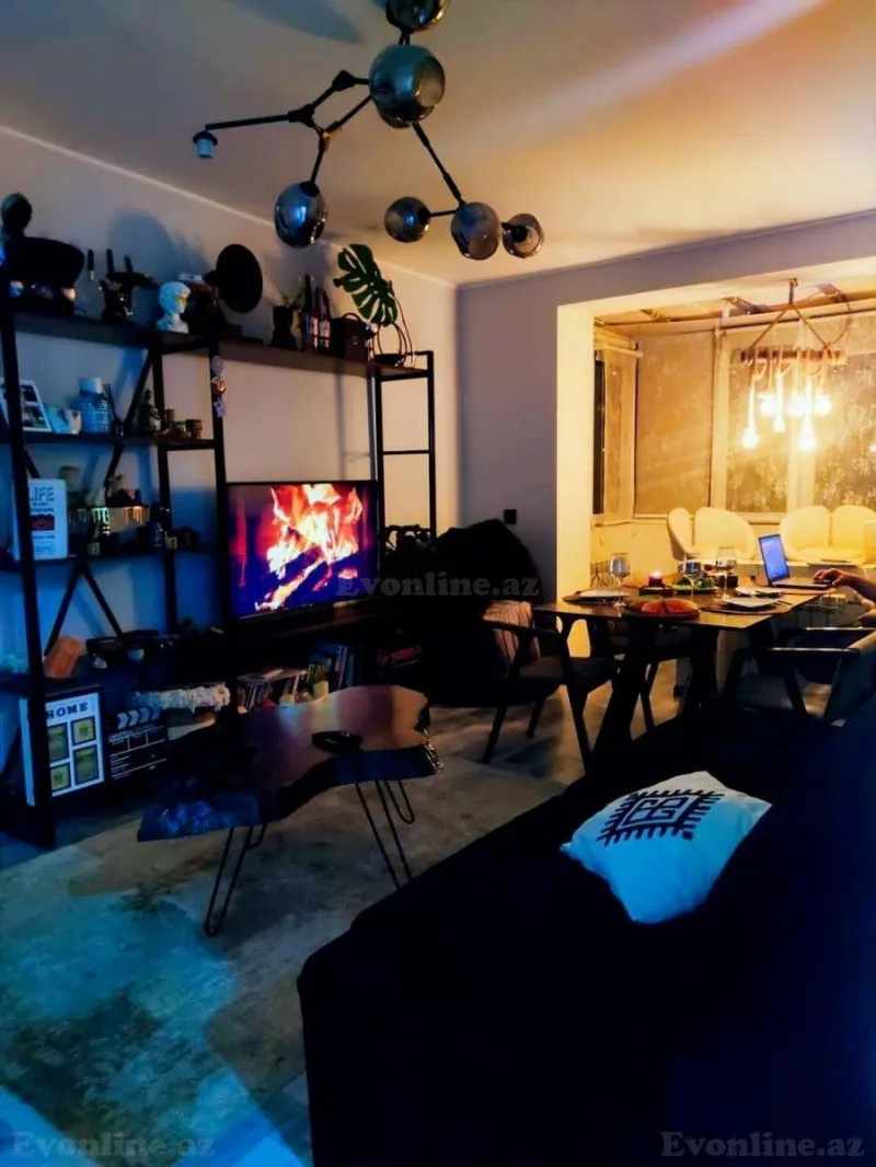 Satılır 2 otaqlı Mənzil Köhnə tikili 50 m² Yasamal r.