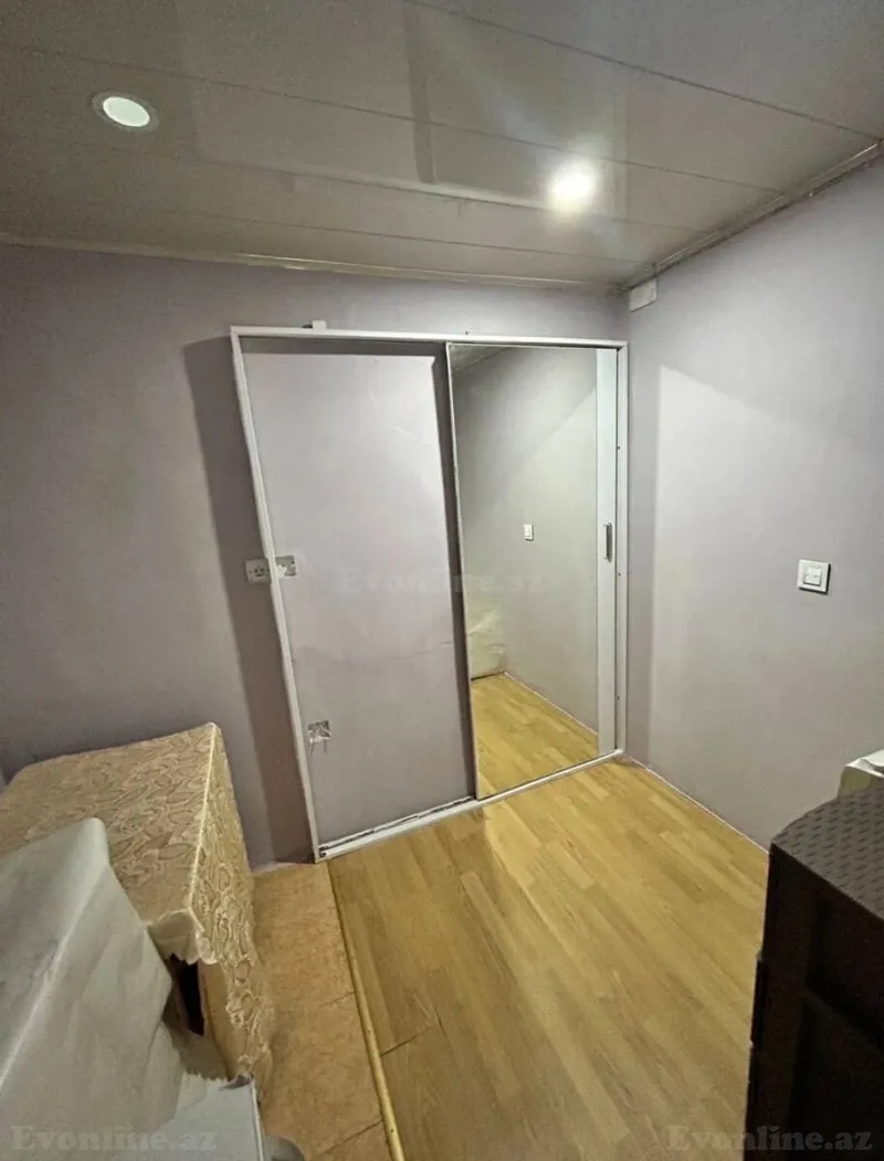 Satılır 4 otaqlı Mənzil Köhnə tikili 64 m² Yasamal r. - şəkil 13