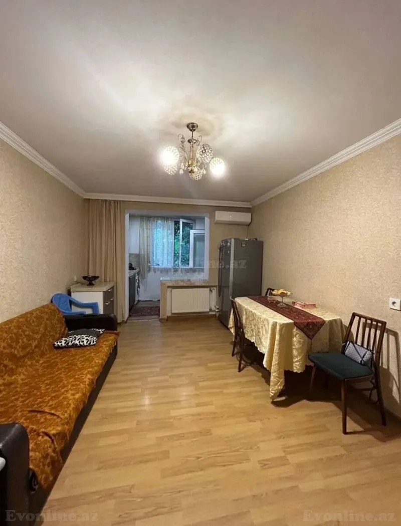 Satılır 4 otaqlı Mənzil Köhnə tikili 64 m² Yasamal r. - şəkil 18