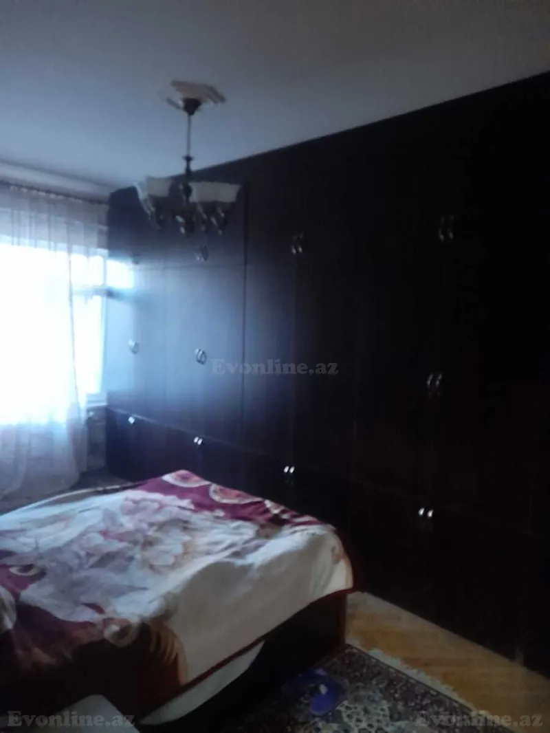 Satılır 3 otaqlı Mənzil Köhnə tikili 85 m² Xətai r. - şəkil 2