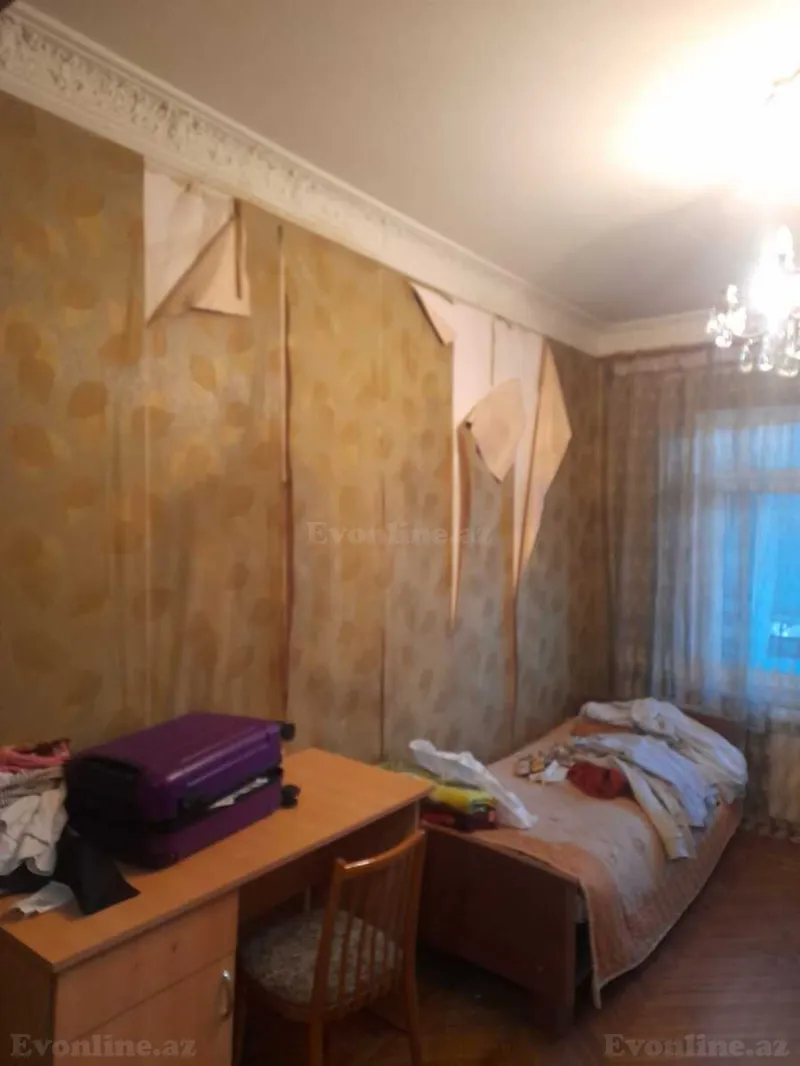 Satılır 3 otaqlı Mənzil Köhnə tikili 85 m² Xətai r. - şəkil 4