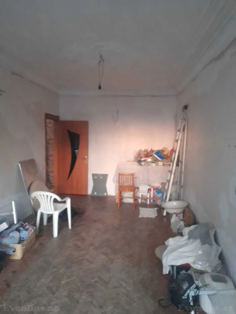 Satılır 3 otaqlı Mənzil Köhnə tikili 85 m² Xətai r. - şəkil 5