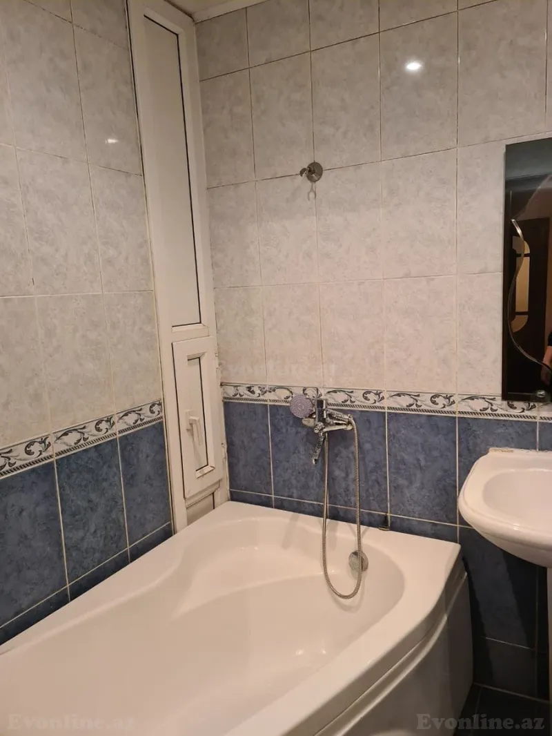 Kirayə verilir 2 otaqlı Mənzil Yeni tikili 100 m² İnşaatçılar m. - şəkil 5