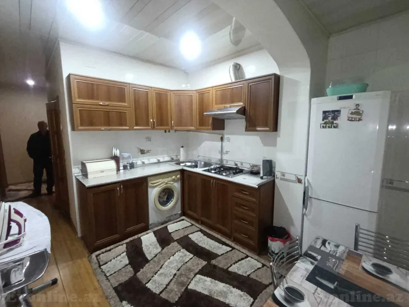 Satılır 3 otaqlı Mənzil Köhnə tikili 70 m² Bakıxanov - şəkil 8