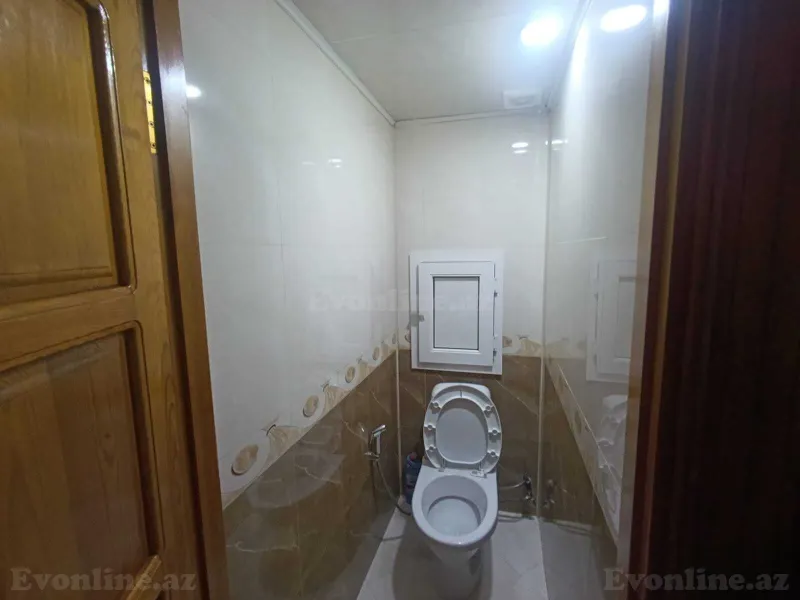 Satılır 3 otaqlı Mənzil Köhnə tikili 70 m² Bakıxanov - şəkil 11