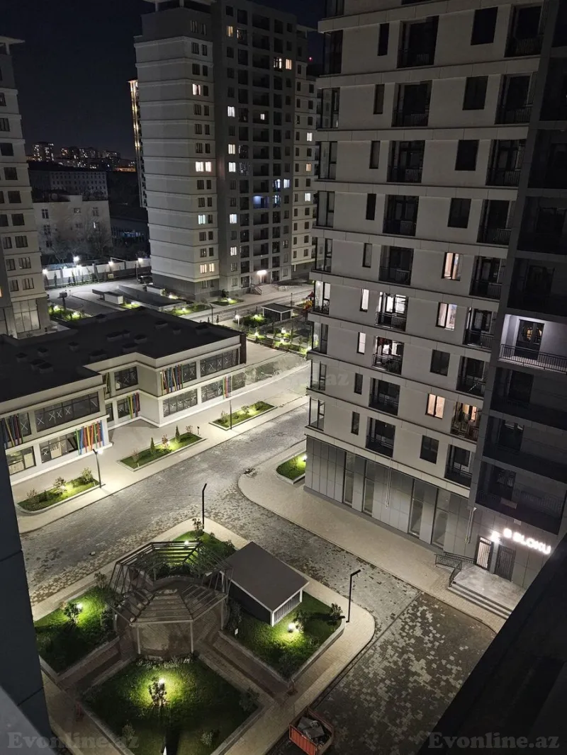 Satılır 3 otaqlı Mənzil Yeni tikili 120 m² 20 Yanvar m.