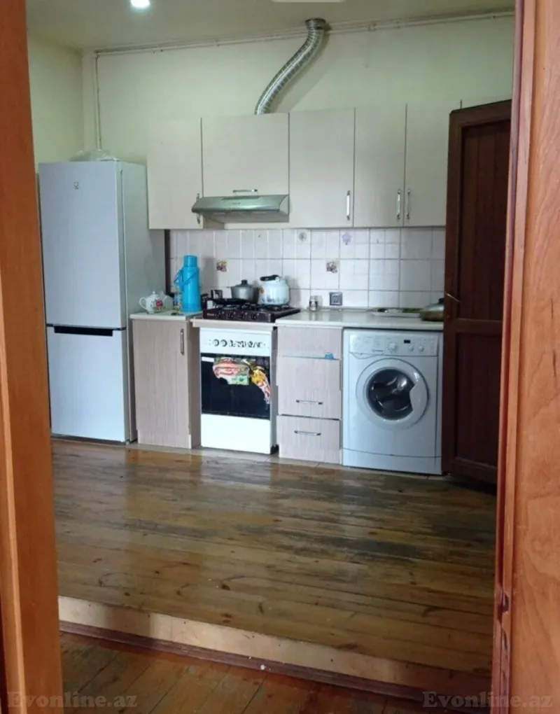 Kirayə verilir 2 otaqlı Mənzil Yeni tikili 65 m² İnşaatçılar m.