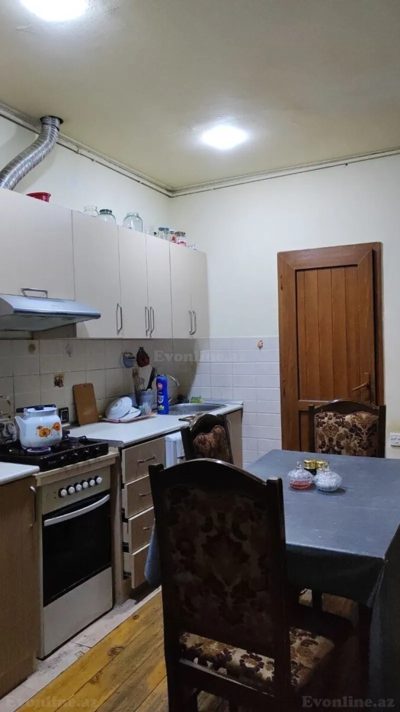 Kirayə verilir 2 otaqlı Mənzil Yeni tikili 65 m² İnşaatçılar m. - şəkil 2