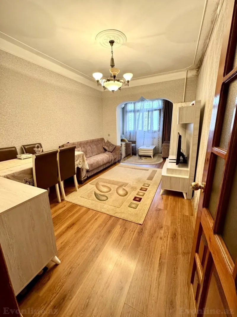 Satılır 2 otaqlı Mənzil Köhnə tikili 65 m² Yeni Yasamal - şəkil 4