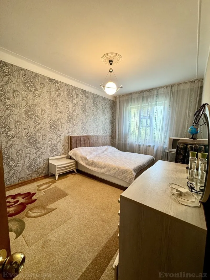 Satılır 2 otaqlı Mənzil Köhnə tikili 65 m² Yeni Yasamal - şəkil 7