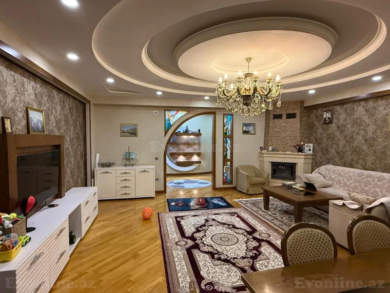 Satılır 4 otaqlı Mənzil Yeni tikili 156 m² Qara Qarayev m. - şəkil 2