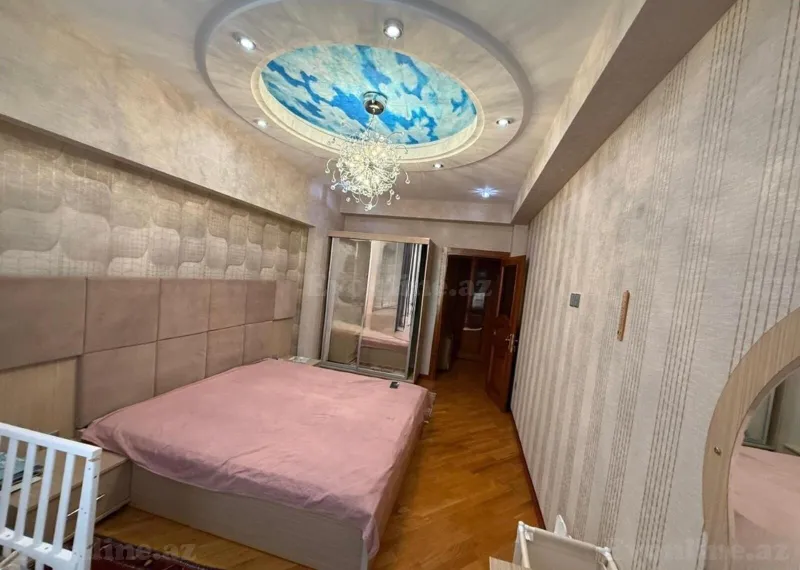 Satılır 4 otaqlı Mənzil Yeni tikili 156 m² Qara Qarayev m. - şəkil 5